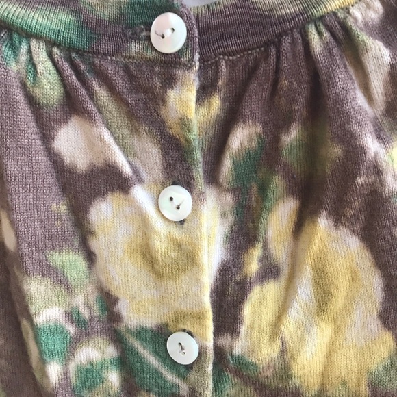 Top - Picture 4 of 6